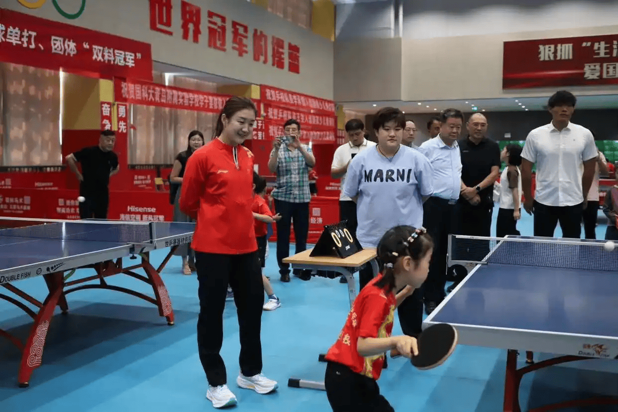 恭喜,32岁陈梦正式上任,亮相新岗位,马琳祝福
